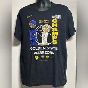 Nike Golden State Warriors NBA Champions official locker room T-shirt NWT
